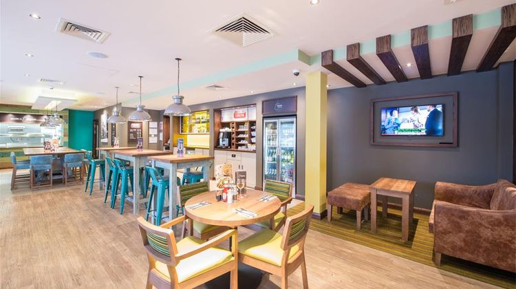 Premier Inn Hitchin Town Centre Restaurant