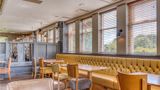 <b>Premier Inn Basingstoke West (Churchill) Restaurant</b>. Images powered by <a href="https://iceportal.shijigroup.com/" title="IcePortal" target="_blank">IcePortal</a>.