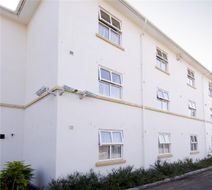 Premier Inn Cheltenham Central Exterior