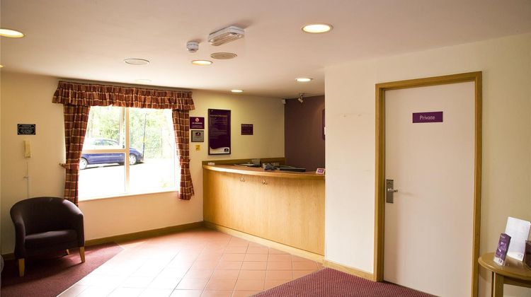 Premier Inn Watford North Lobby