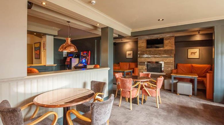 <b>Premier Inn Evesham Restaurant</b>. Images powered by <a href="https://iceportal.shijigroup.com/" title="IcePortal" target="_blank">IcePortal</a>.