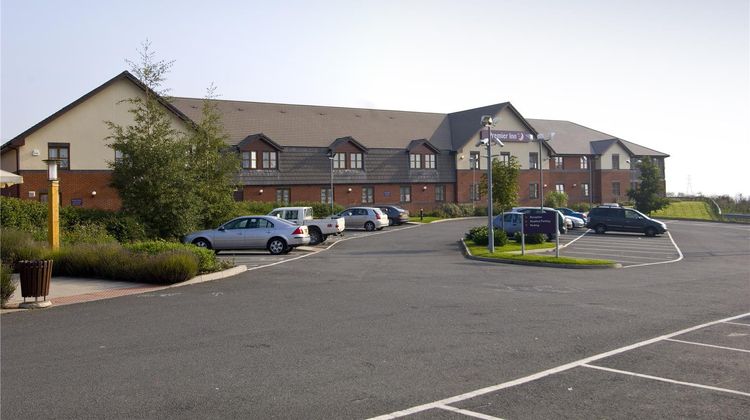Premier Inn Evesham Exterior