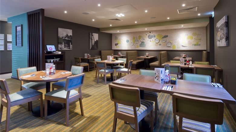 <b>Premier Inn Sevenoaks Restaurant</b>. Images powered by <a href="https://iceportal.shijigroup.com/" title="IcePortal" target="_blank">IcePortal</a>.