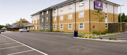 Premier Inn Llantrisant Exterior
