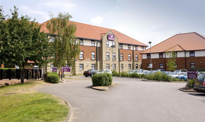 Premier Inn Oxford Exterior