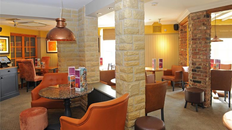 <b>Premier Inn Petersfield Restaurant</b>. Images powered by <a href="https://iceportal.shijigroup.com/" title="IcePortal" target="_blank">IcePortal</a>.