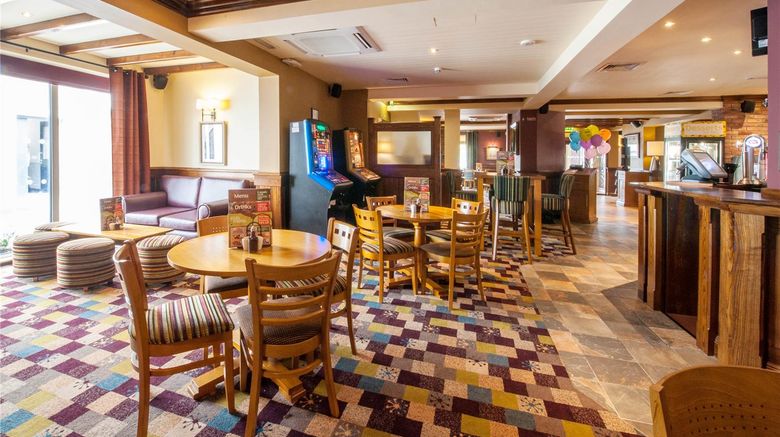 <b>Premier Inn Stoke on Trent Restaurant</b>. Images powered by <a href="https://iceportal.shijigroup.com/" title="IcePortal" target="_blank">IcePortal</a>.