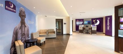 Premier Inn Stoke on Trent Lobby