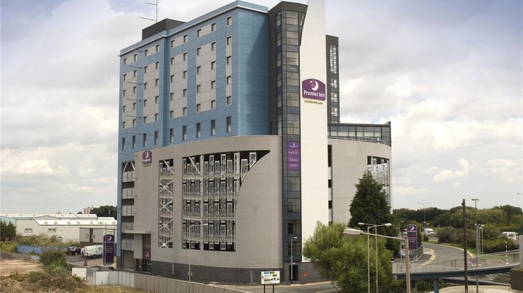 Premier Inn Hull City Centre Exterior
