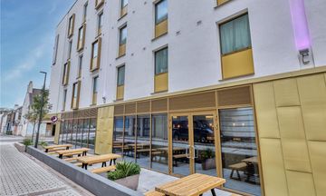 Premier Inn Bath Street