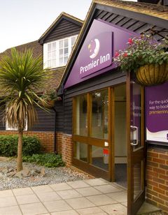 Premier Inn Woking West (A324)