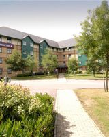 Premier Inn Luton Airport