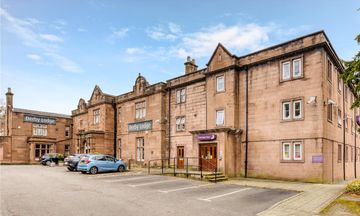 Premier Inn Liverpool Roby