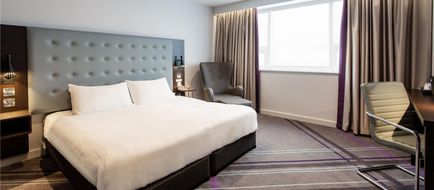 Premier Inn - Eastleigh Room