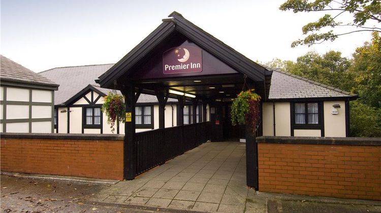 Premier Inn Manchester (Swinton) Exterior