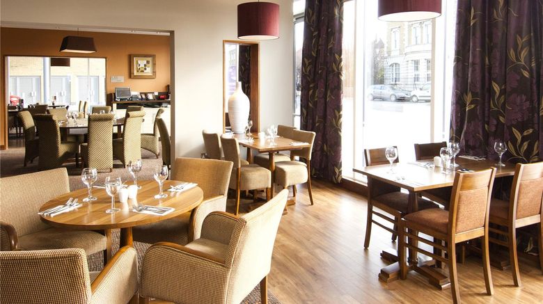 <b>Premier Inn London Greenwich Restaurant</b>. Images powered by <a href="https://iceportal.shijigroup.com/" title="IcePortal" target="_blank">IcePortal</a>.