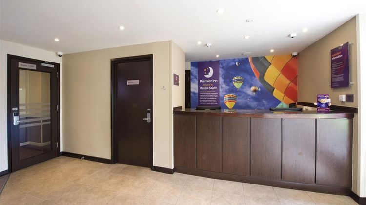Premier Inn Bristol South Lobby