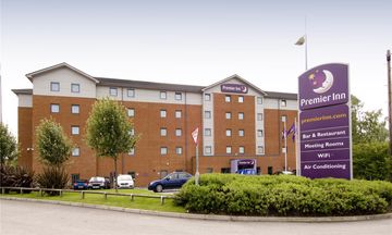 Premier Inn Castleford (Xscape,M62,J32)