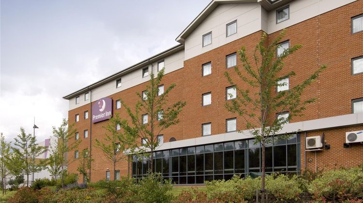 Premier Inn Castleford (Xscape,M62,J32) Exterior