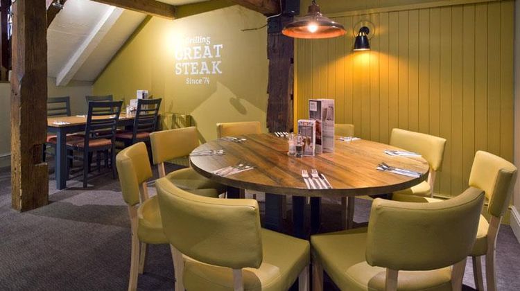 Premier Inn Cambridge North (Girton) Restaurant