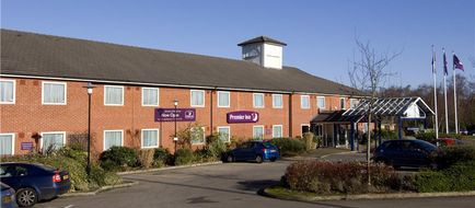 Premier Inn Pontypool Exterior