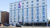 Premier Inn Slough Central South Exterior