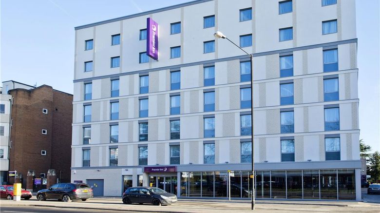 Premier Inn Slough Central South Exterior. Images powered by <a href="https://iceportal.shijigroup.com" target="_blank" rel="noopener">Ice Portal</a>.