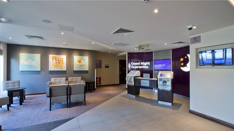 Premier Inn Slough Central South Lobby