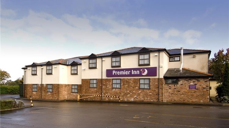 Premier Inn Macclesfield South West Exterior