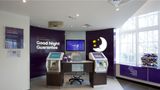 Premier Inn London Clapham Lobby