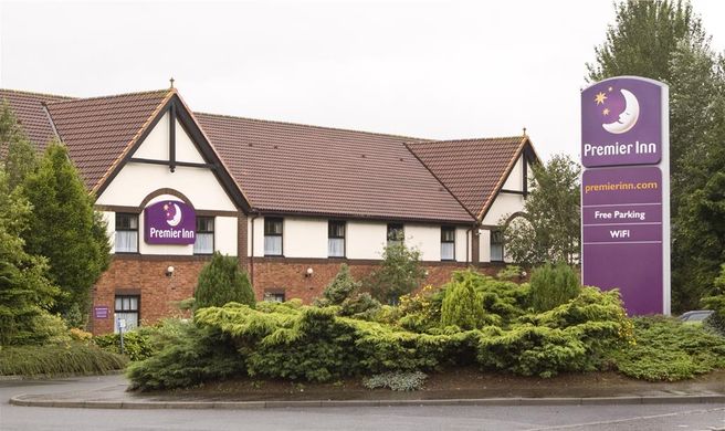 Premier Inn Glenrothes Exterior