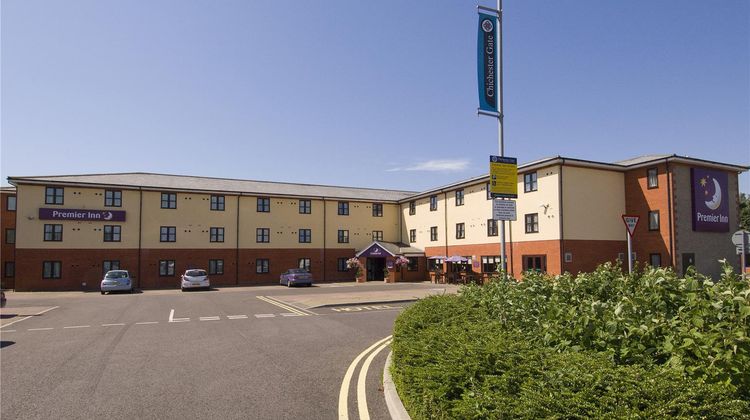 Premier Inn Chichester Exterior