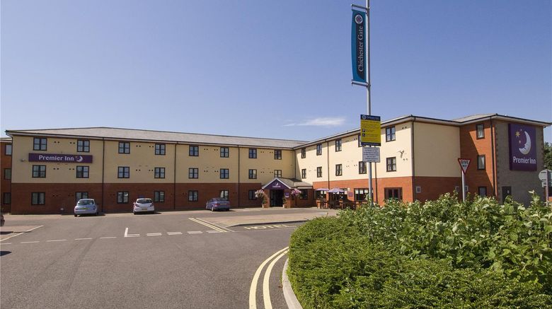 <b>Premier Inn Chichester Exterior</b>. Images powered by <a href="https://iceportal.shijigroup.com/" title="IcePortal" target="_blank">IcePortal</a>.