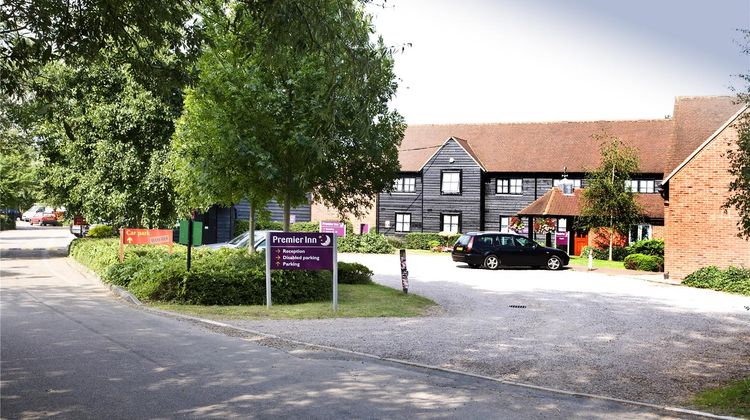 Premier Inn St. Albans-Bricket Wood Exterior