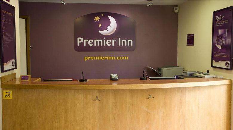 <b>Premier Inn Epsom Central Lobby</b>. Images powered by <a href="https://iceportal.shijigroup.com/" title="IcePortal" target="_blank">IcePortal</a>.