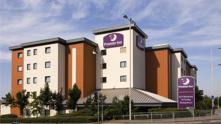 Premier Inn Portsmouth (Port Solent) Exterior
