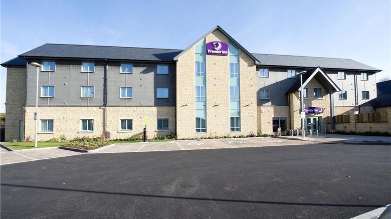 <b>Premier Inn Cirencester Exterior</b>. Images powered by <a href="https://iceportal.shijigroup.com/" title="IcePortal" target="_blank">IcePortal</a>.