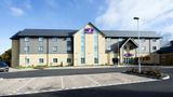 <b>Premier Inn Cirencester Exterior</b>. Images powered by <a href="https://iceportal.shijigroup.com/" title="IcePortal" target="_blank">IcePortal</a>.