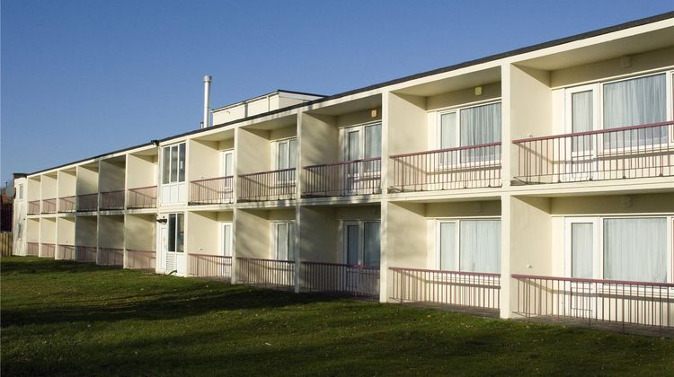 Premier Inn Bristol Alveston Exterior