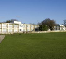 Premier Inn Bristol Alveston Exterior