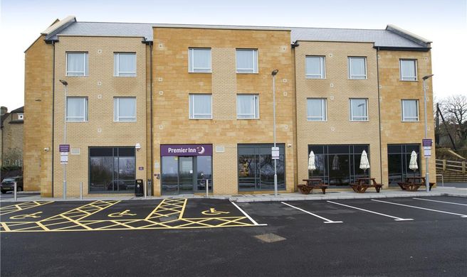 Premier Inn Chipping Norton Exterior