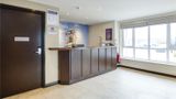 <b>Premier Inn Braintree (A120) Lobby</b>. Images powered by <a href="https://iceportal.shijigroup.com/" title="IcePortal" target="_blank">IcePortal</a>.