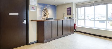 Premier Inn Braintree (A120) Lobby