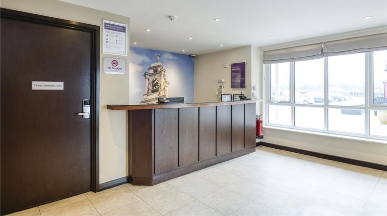 <b>Premier Inn Braintree (A120) Lobby</b>. Images powered by <a href="https://iceportal.shijigroup.com/" title="IcePortal" target="_blank">IcePortal</a>.
