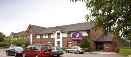 Premier Inn Taunton East Exterior