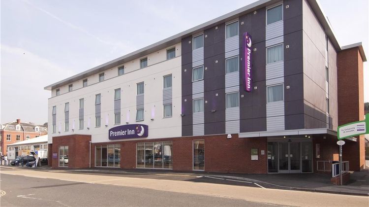 Premier Inn Exeter Central (St David's) Exterior