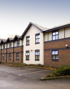 Premier Inn Stockport South