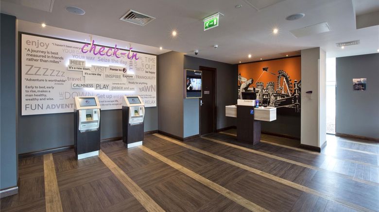 <b>Premier Inn Slough West Lobby</b>. Images powered by <a href="https://iceportal.shijigroup.com/" title="IcePortal" target="_blank">IcePortal</a>.