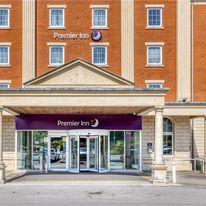 Premier Inn Manchester Trafford Centre W