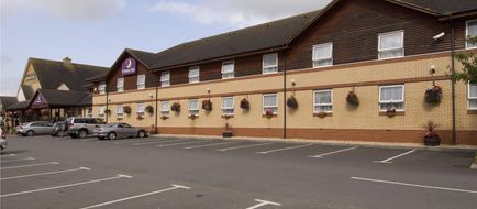 Premier Inn Barnstaple Exterior